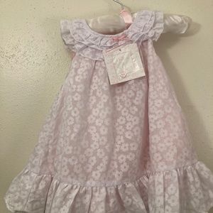 Brand new soft pink/white